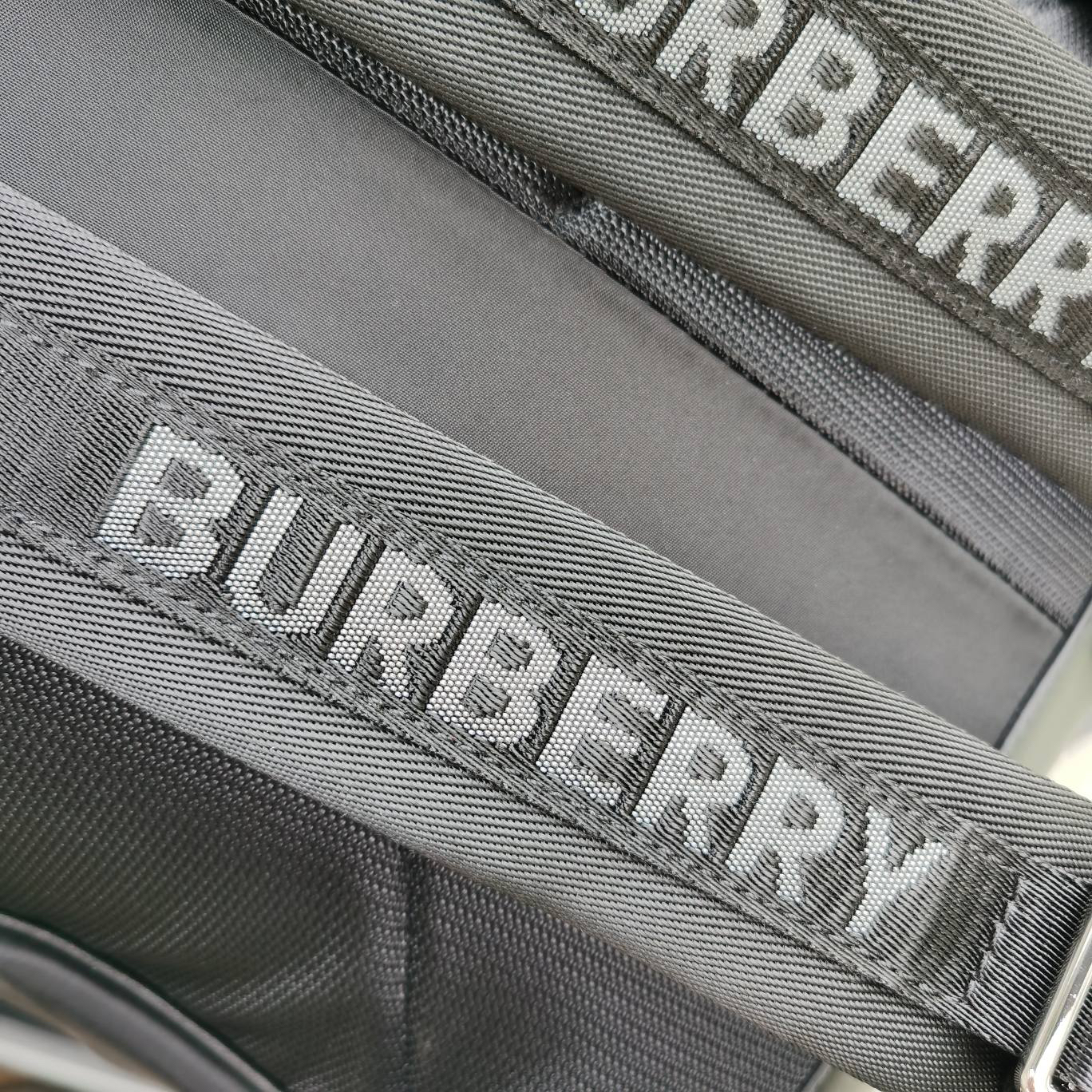 Burberry bag-117