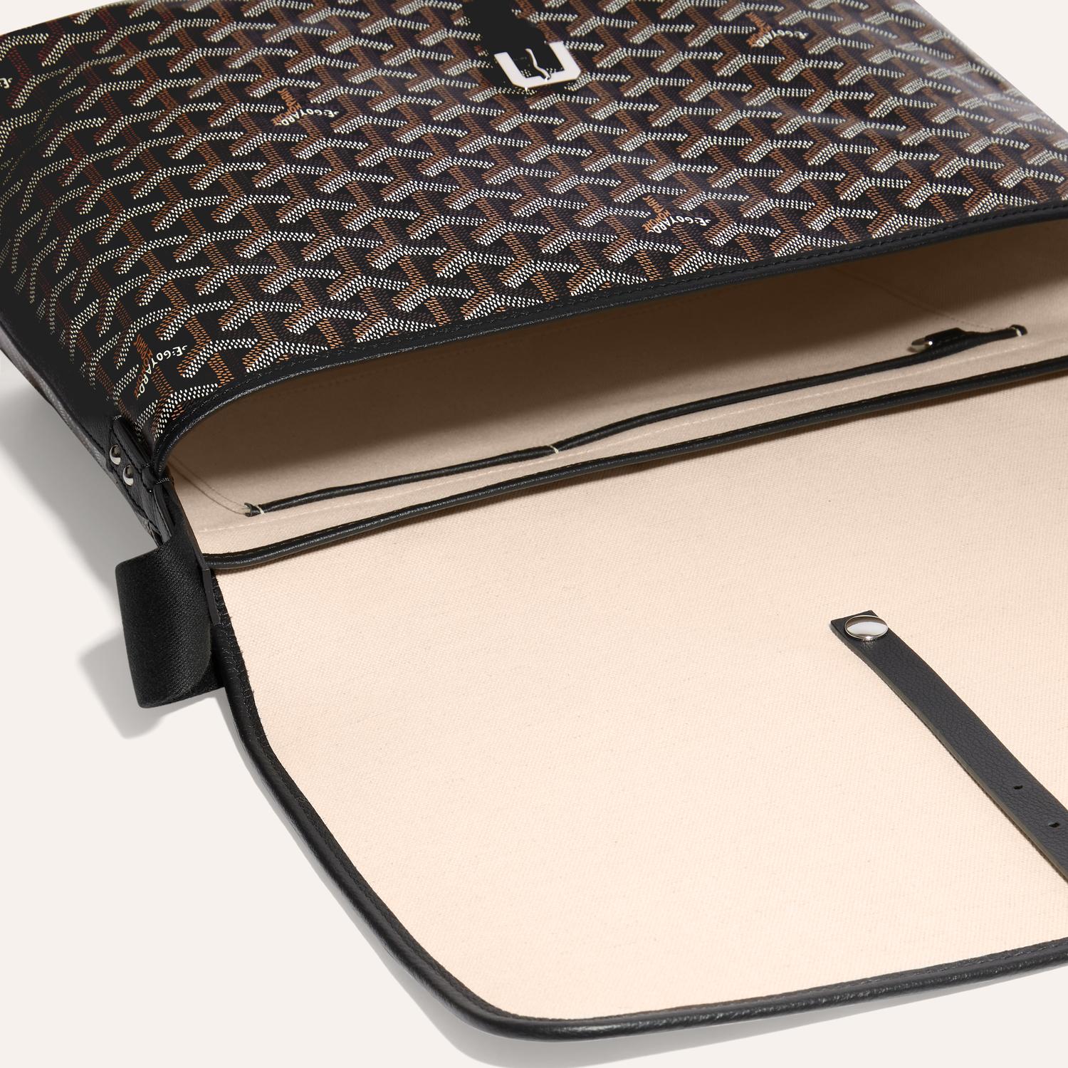 Capetien MM Messenger Bag
