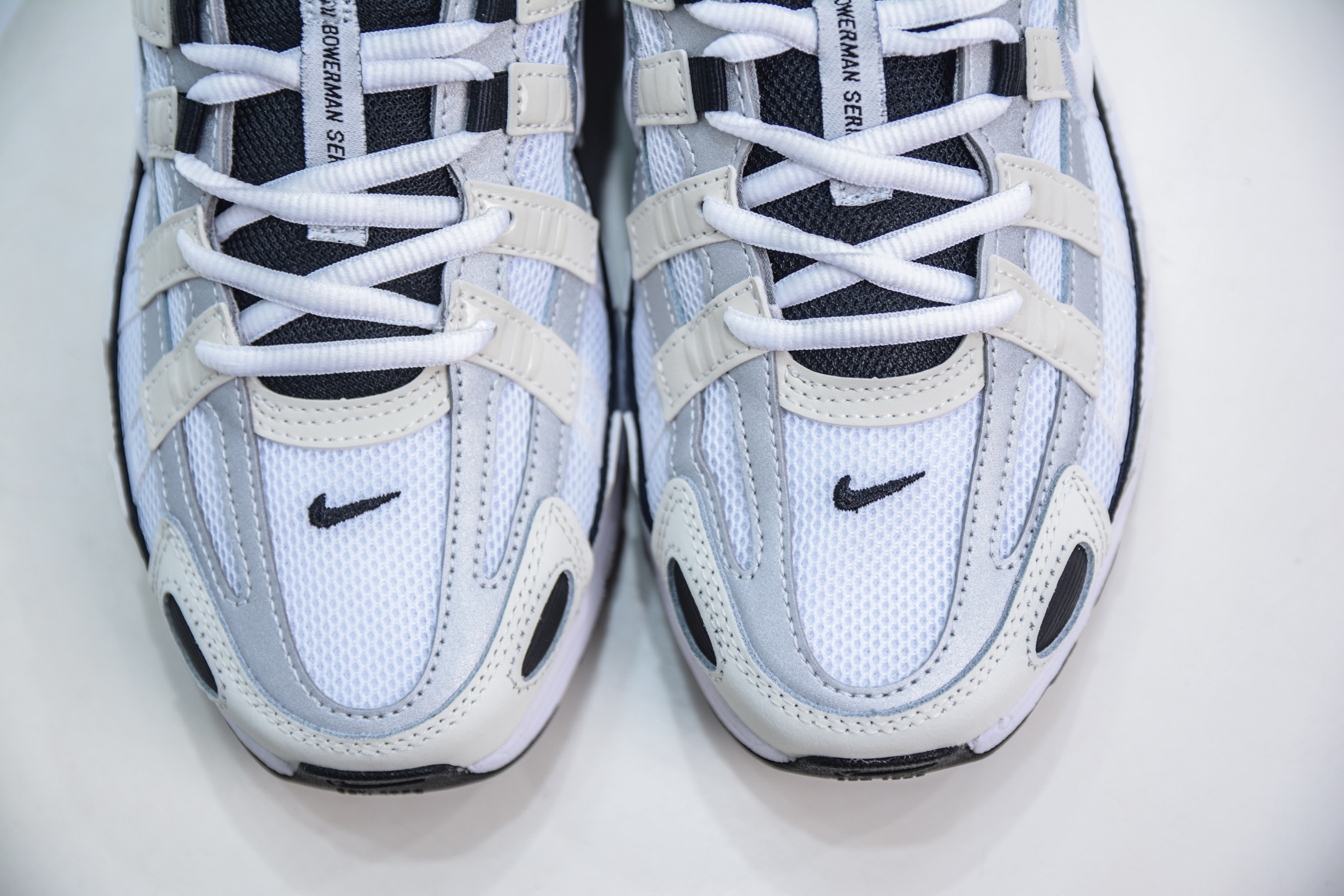 Nike Sneakers-346