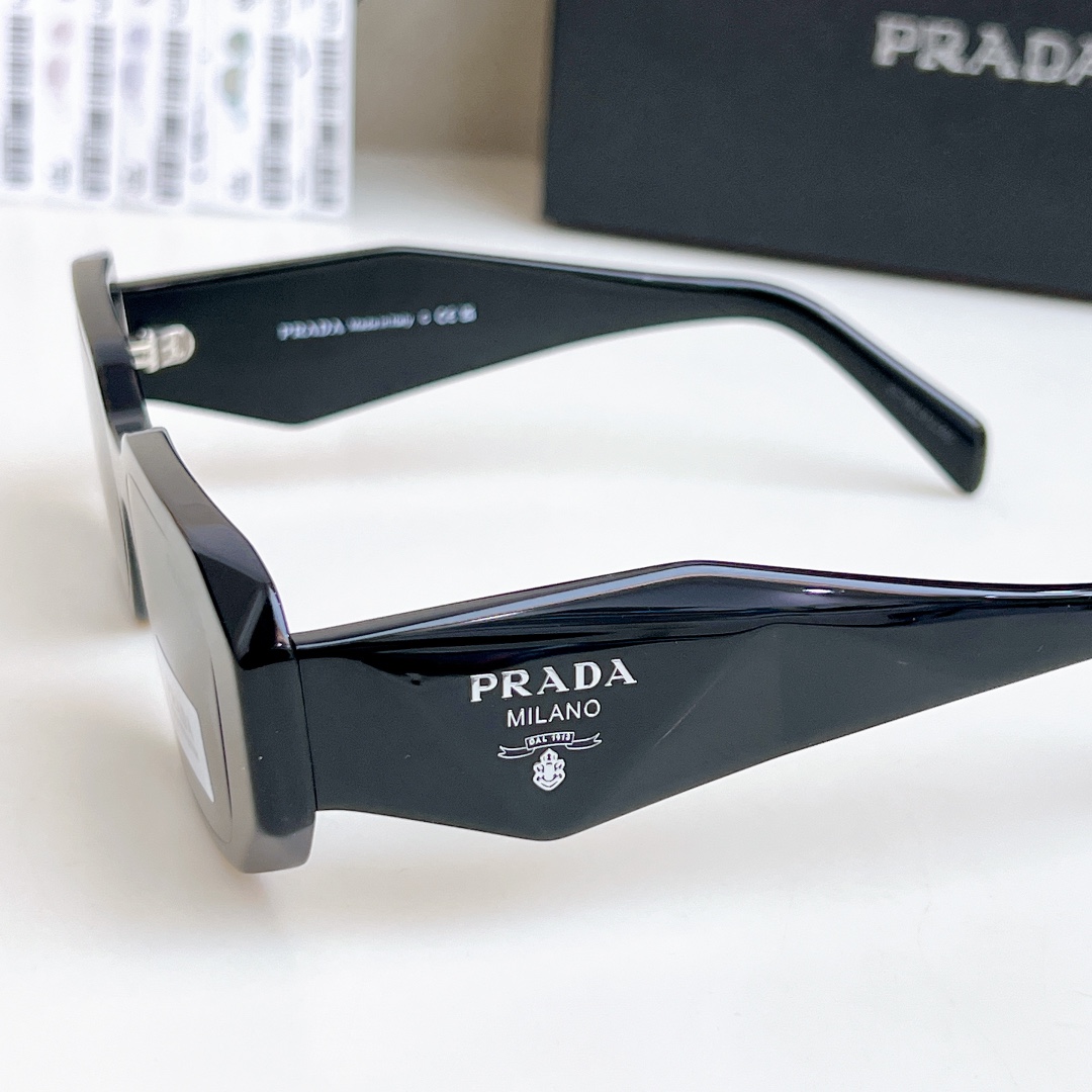 Prada glasses-2