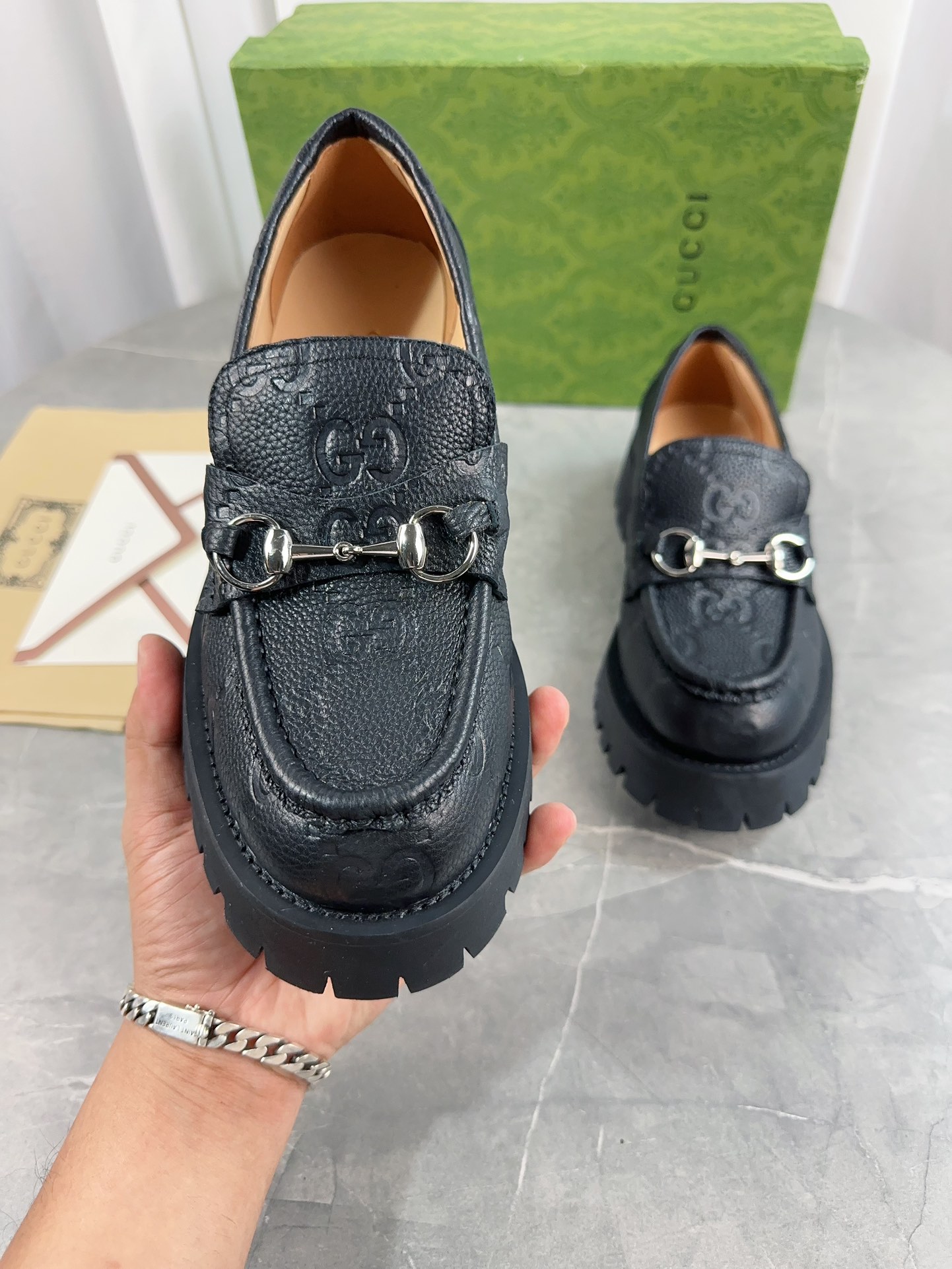 Gucci women's leather shoes-101