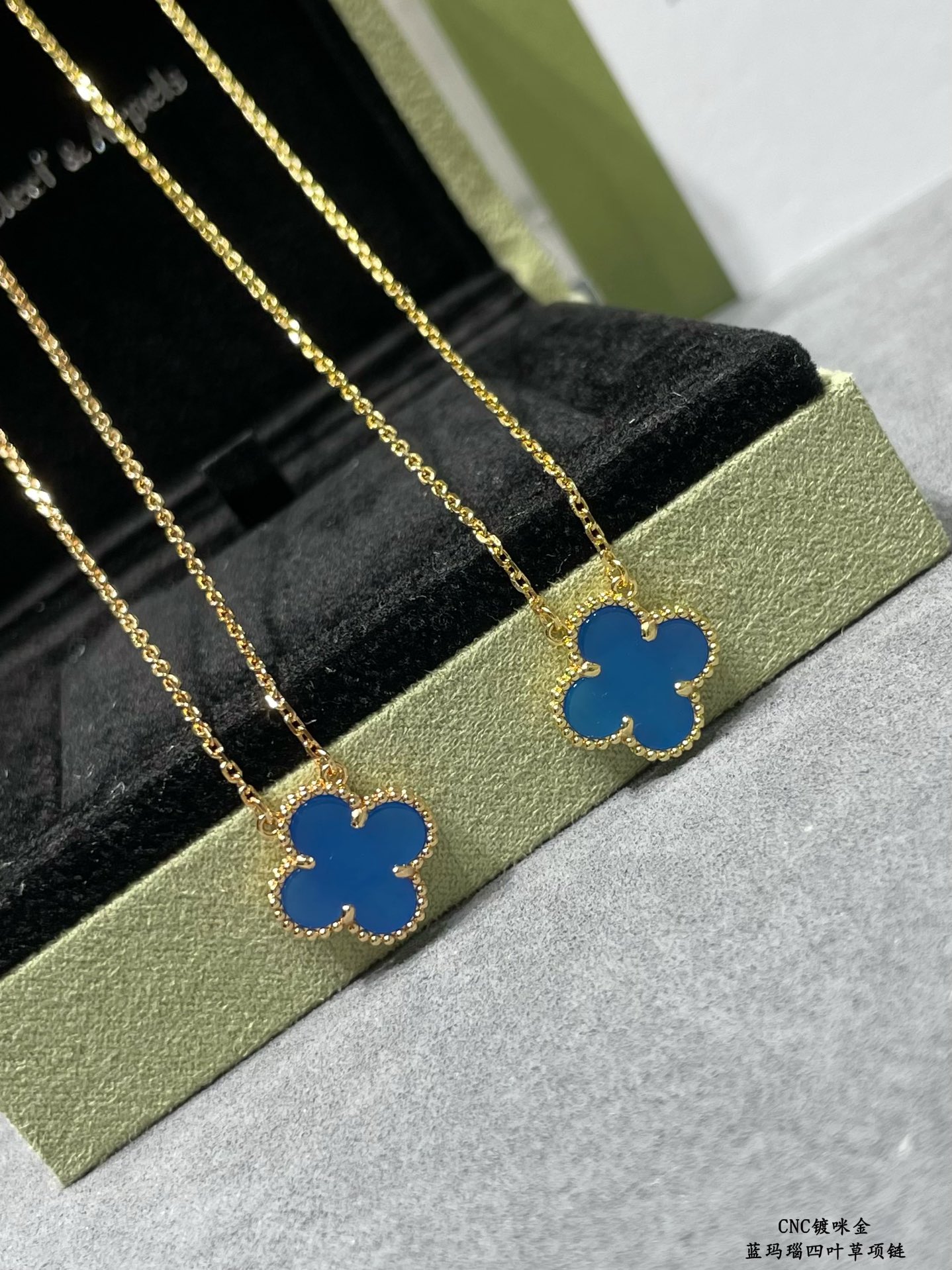 Van Cleef & Arpels necklace-107