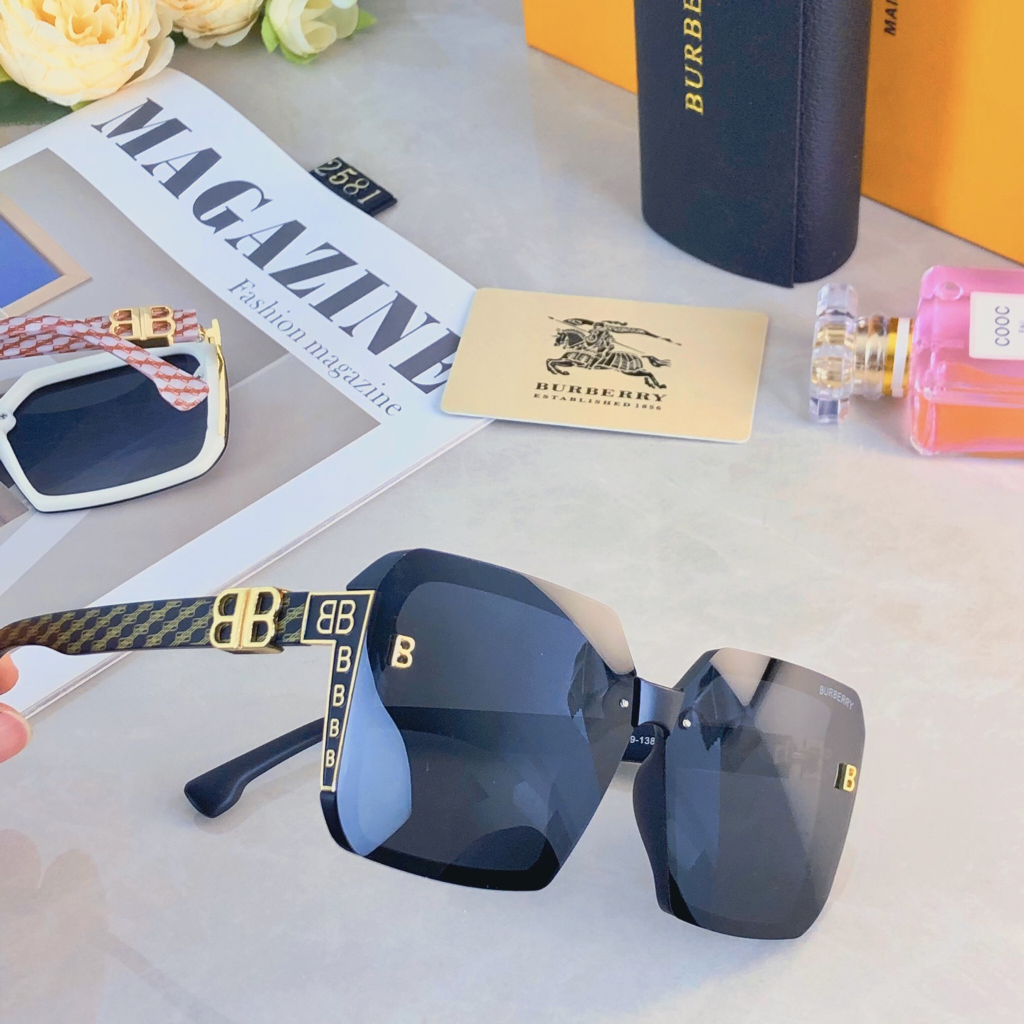Burberry glasses-7
