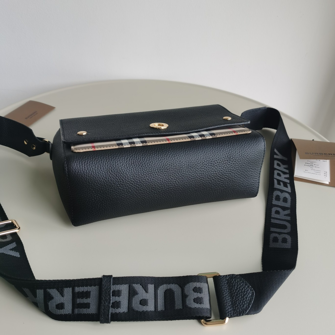 Burberry bag-113