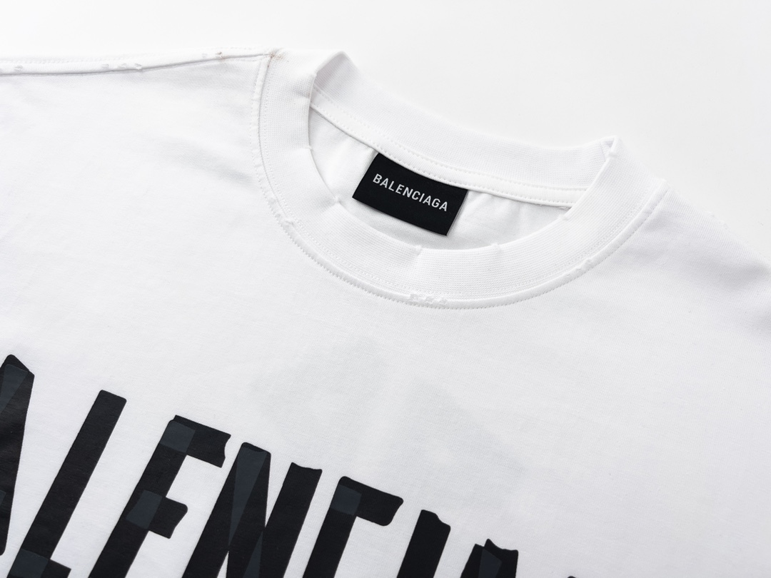 Balenciaga clothing-190