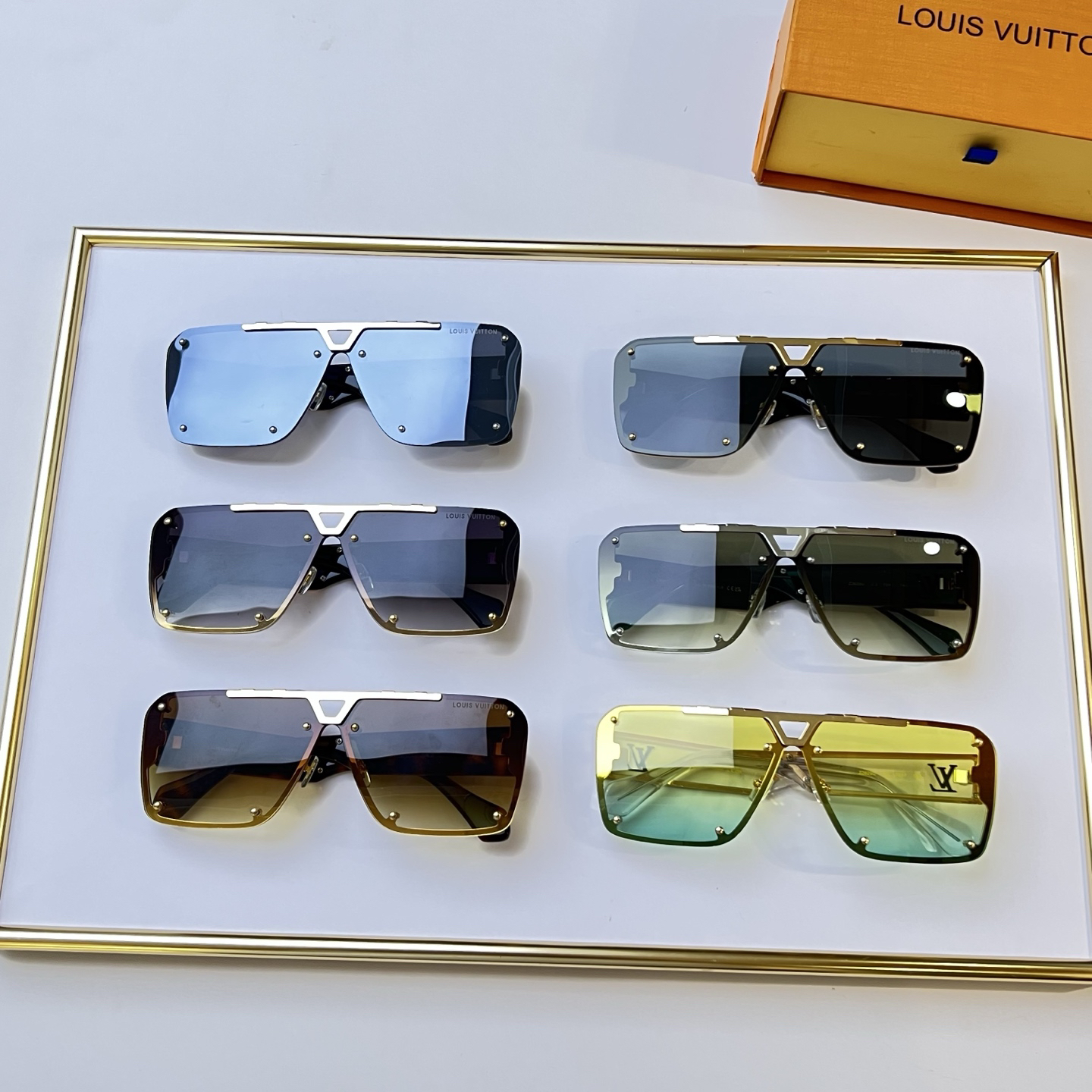 LV glasses-69