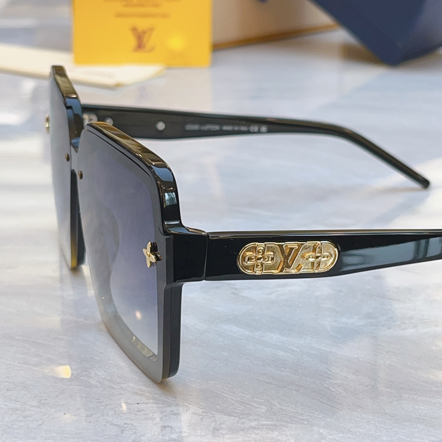 LV glasses-47