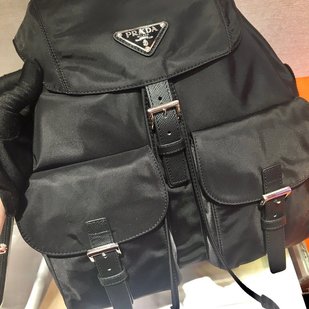 Prada bag-121