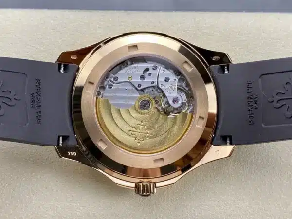 Aquanaut 5167R-001 Date, Sweep seconds 40.8 mm,Rose gold