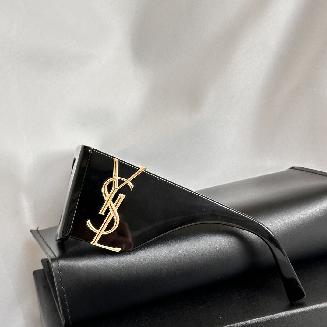 YSL glasses-29