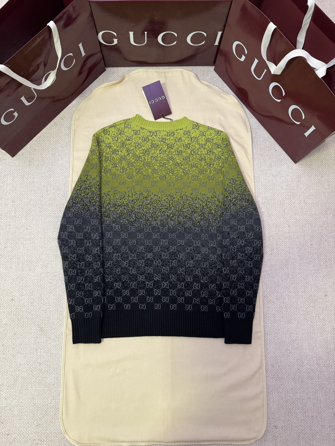 Gucci Clothing-2