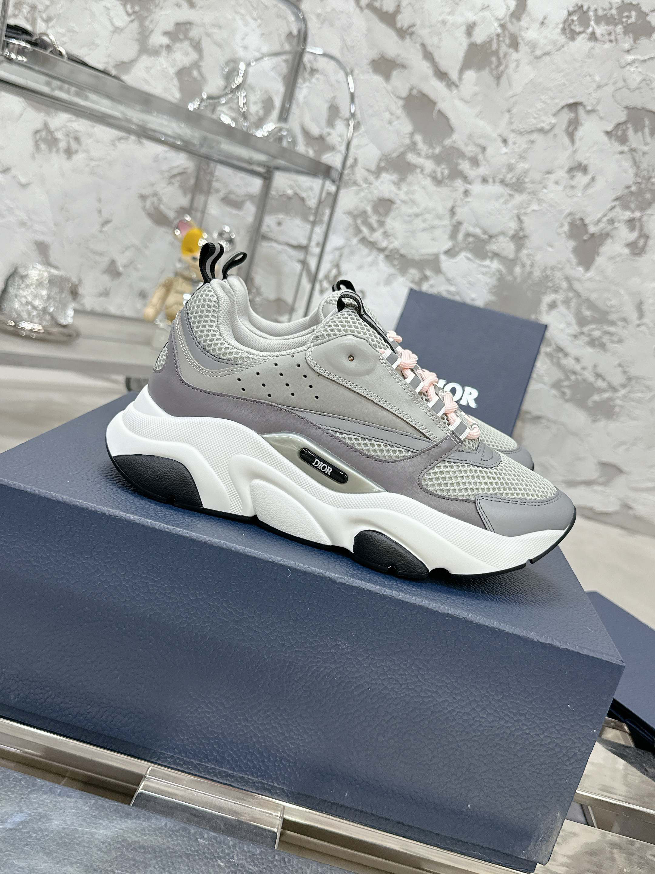 Dior Sneakers-138