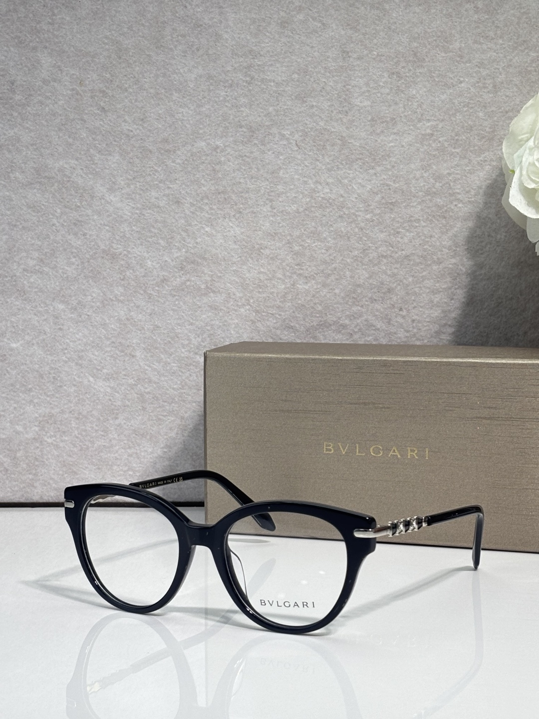 BV glasses-4