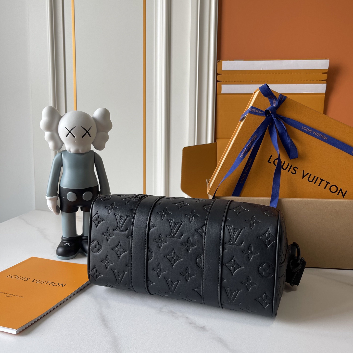 Louis Vuitton bag-153