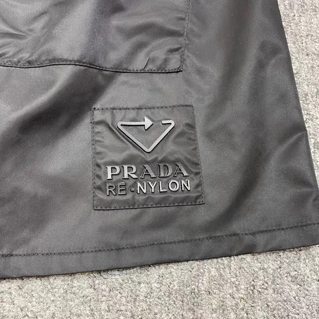 Prada Clothing-209