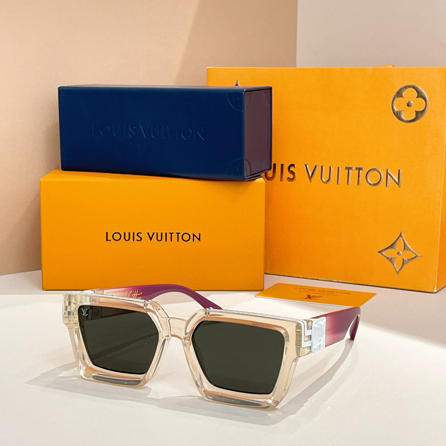 LV glasses-5