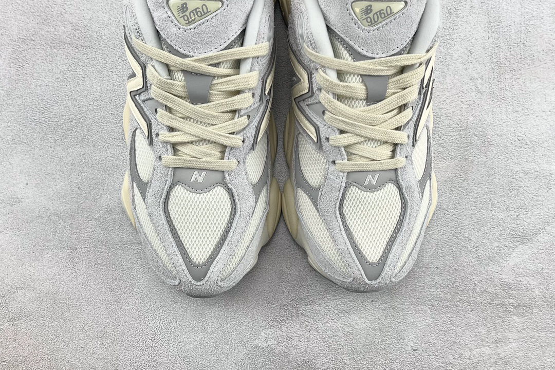 New Balance Sneakers-72