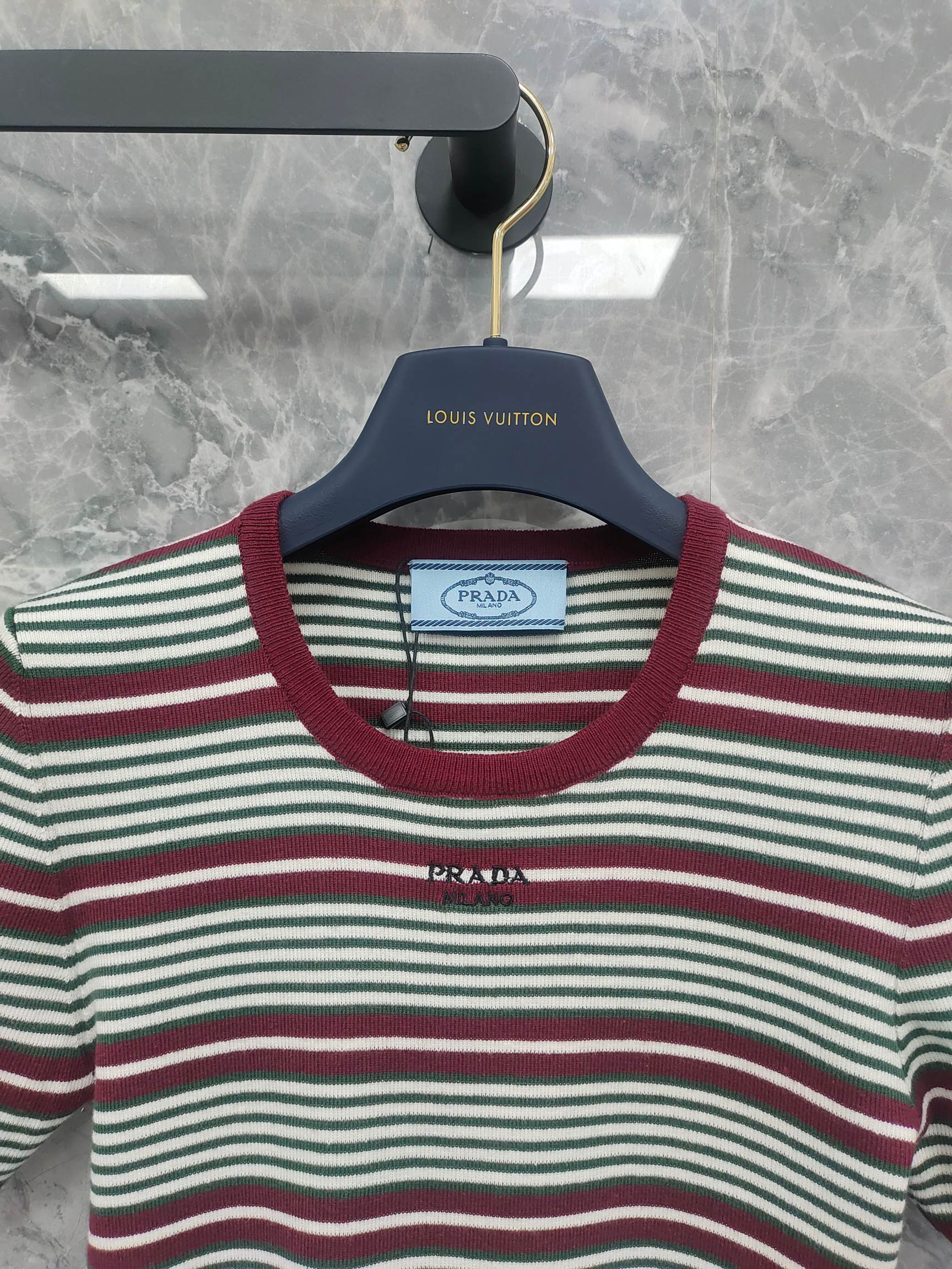 Prada Clothing-270