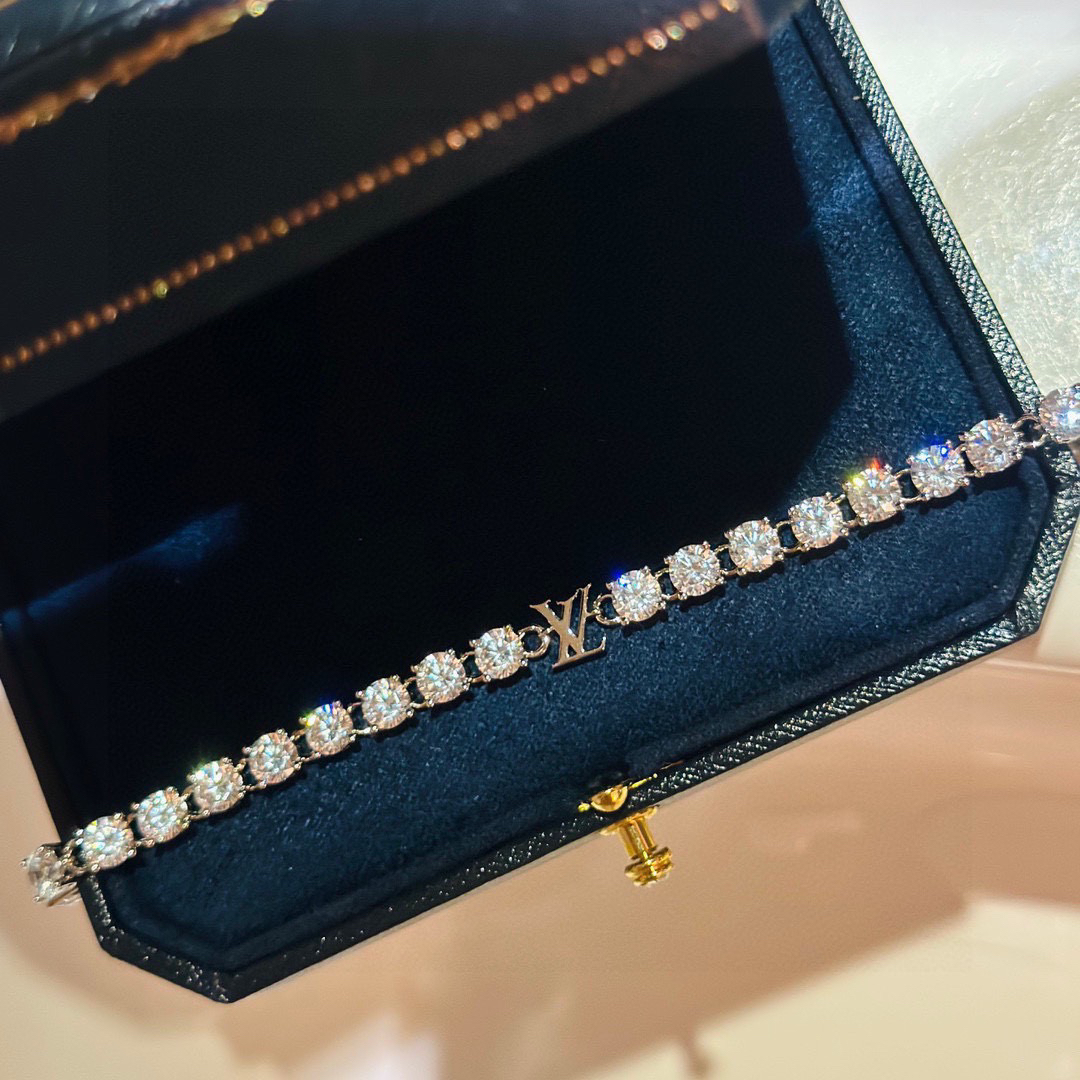 LV Bracelet-51