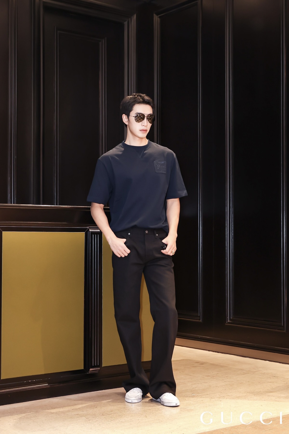 Gucci clothing-133