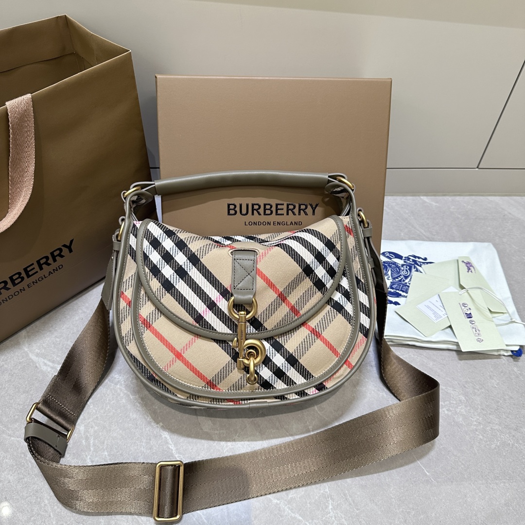 Burberry bag-137