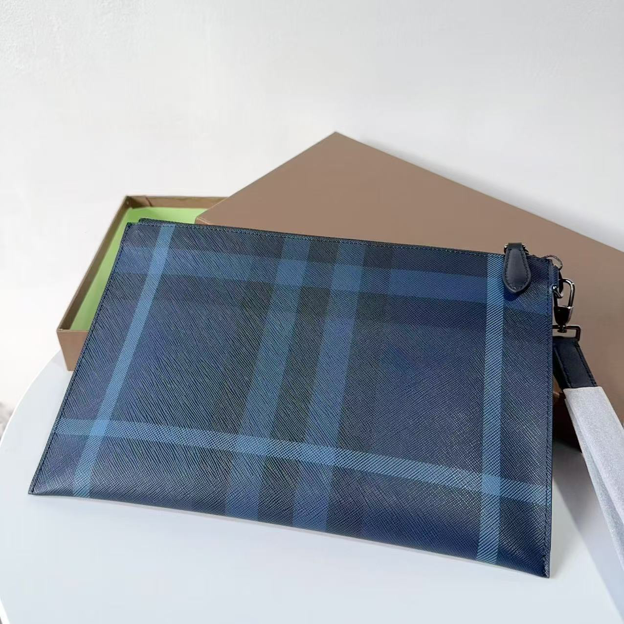Burberry bag-86