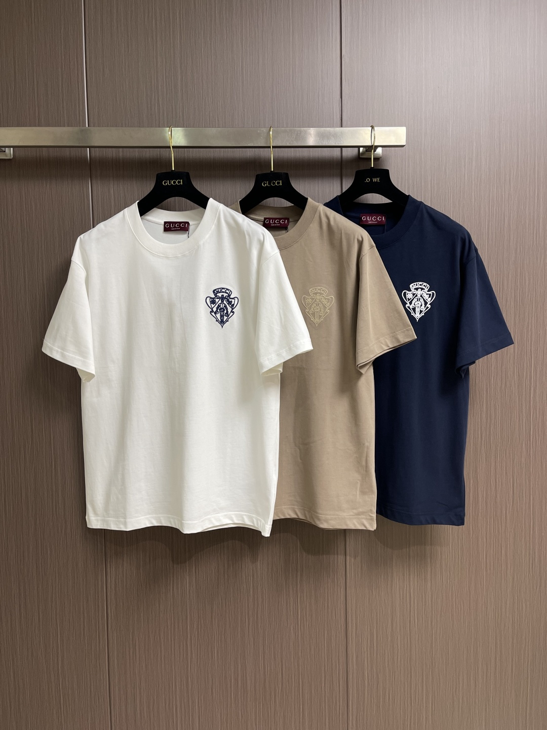 Gucci clothing-134