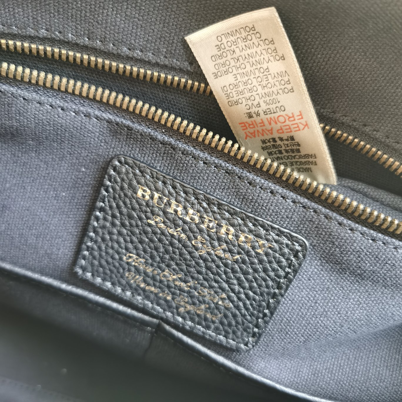 Burberry bag-99