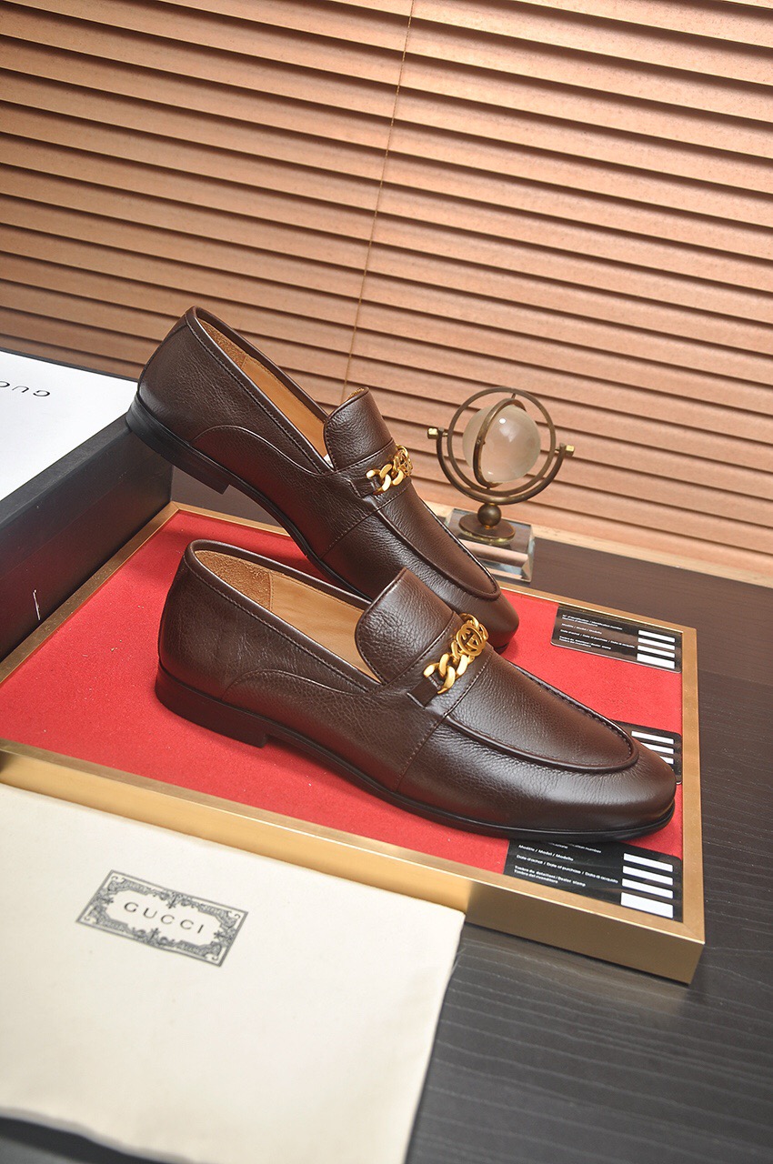 Prada men's leather shoes-24