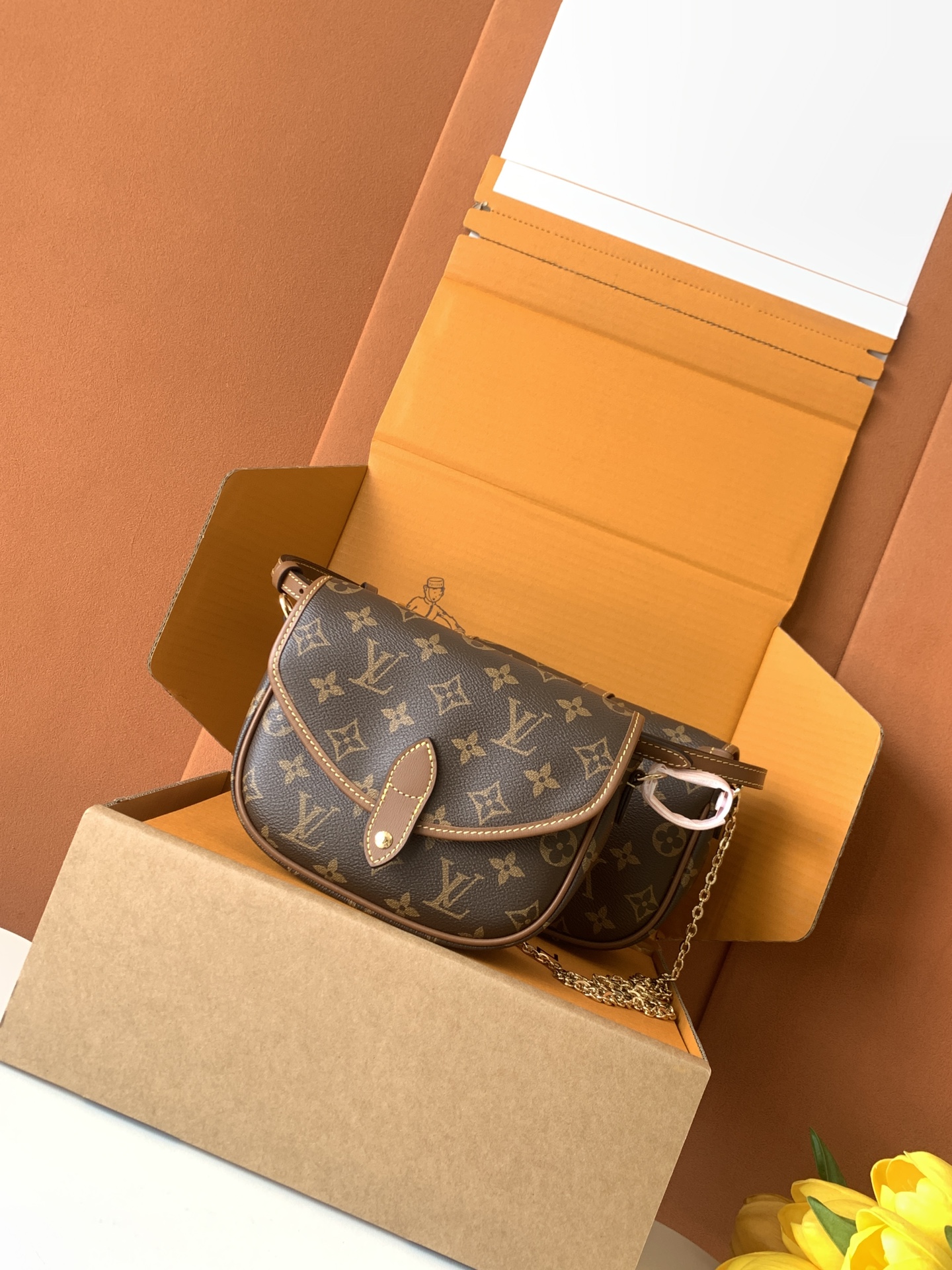 Louis Vuitton bag-130