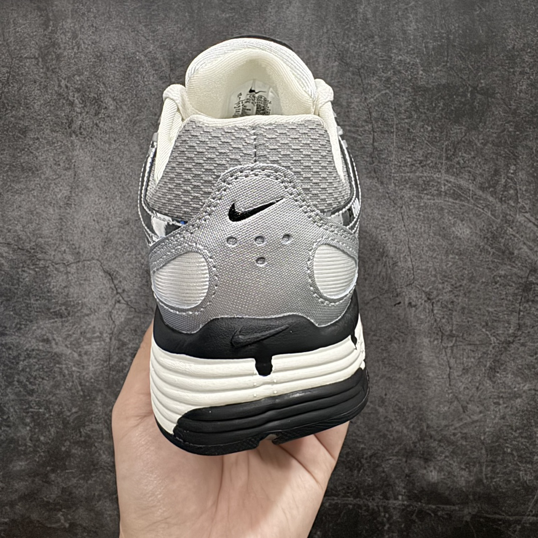 Nike Sneakers-99