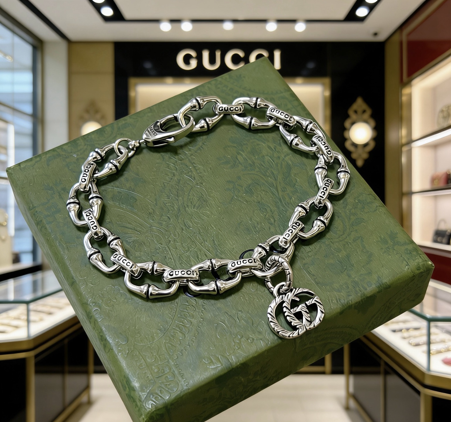 Gucci Bracelet-44