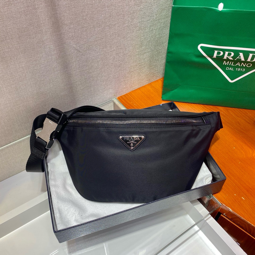 Prada bag-160