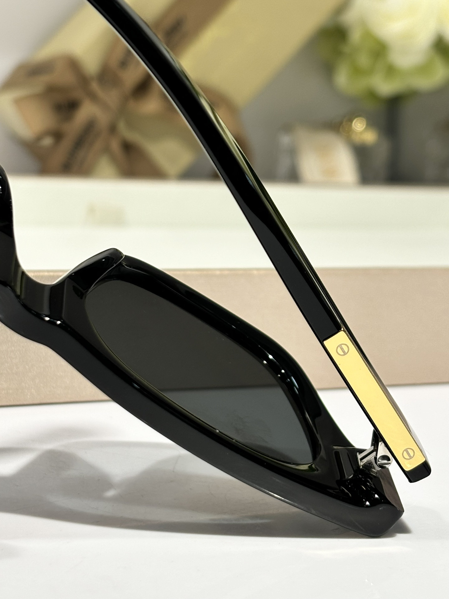 Burberry glasses-68