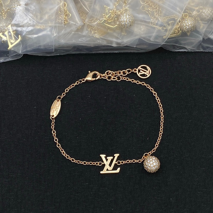 LV Bracelet-93