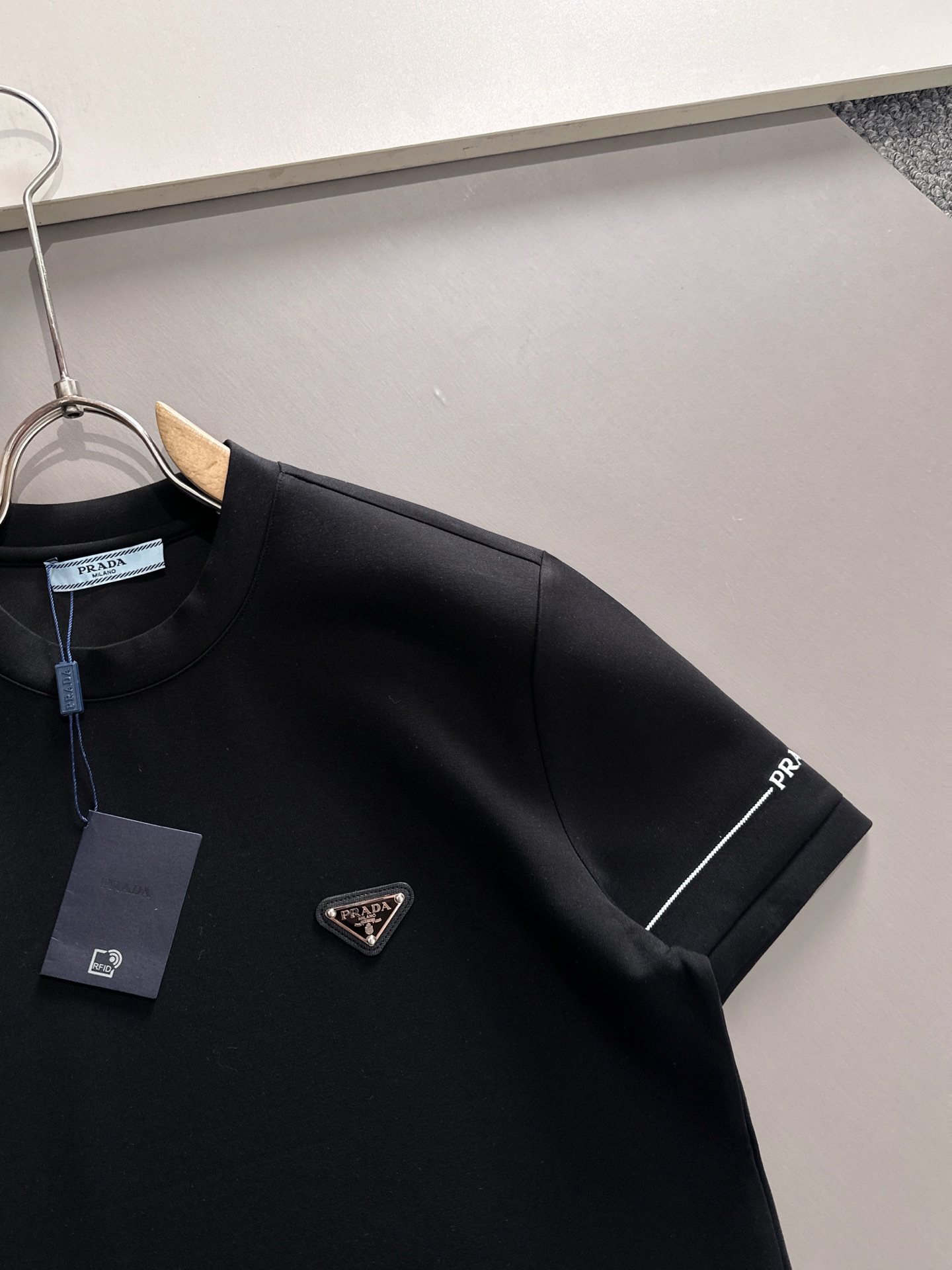 Prada Clothing-142