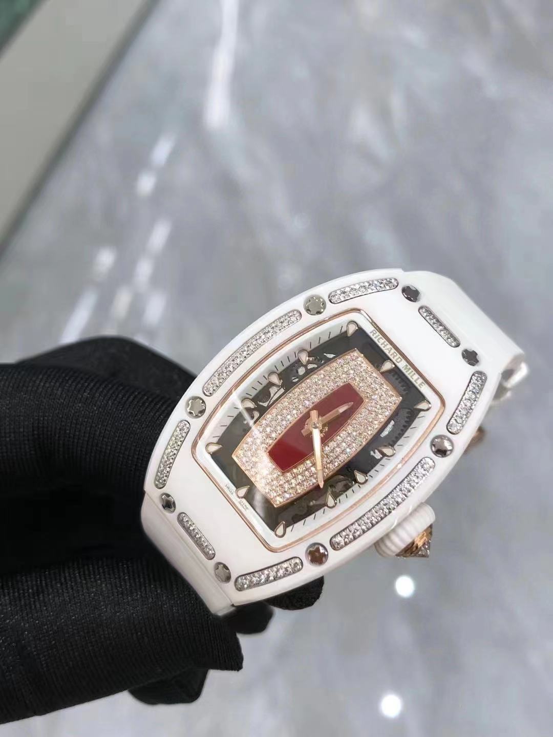 Watch 11