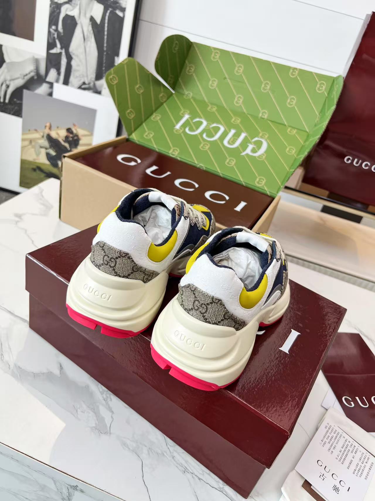 Gucci Sneakers-70