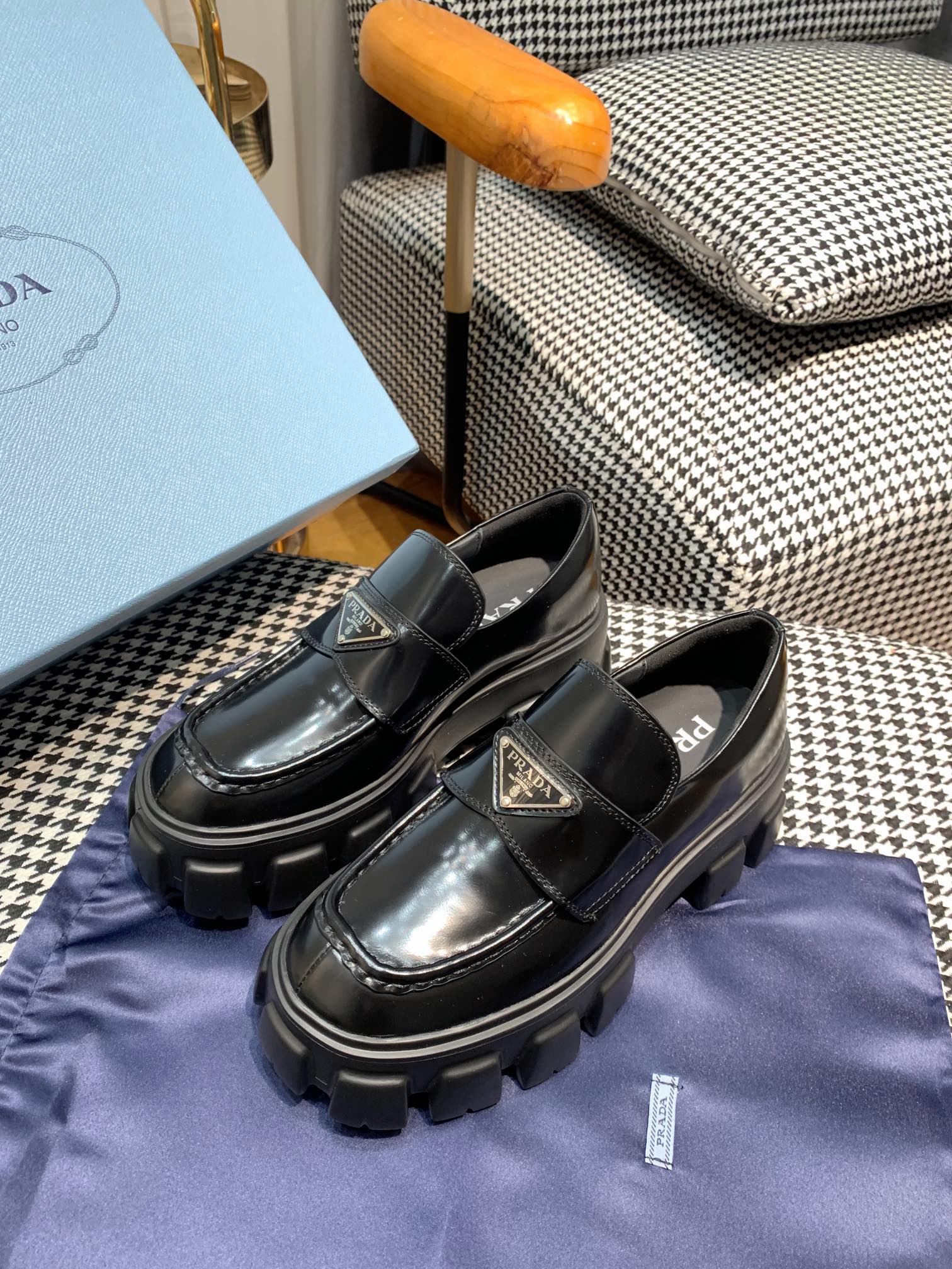 Prada women's leather shoes-36