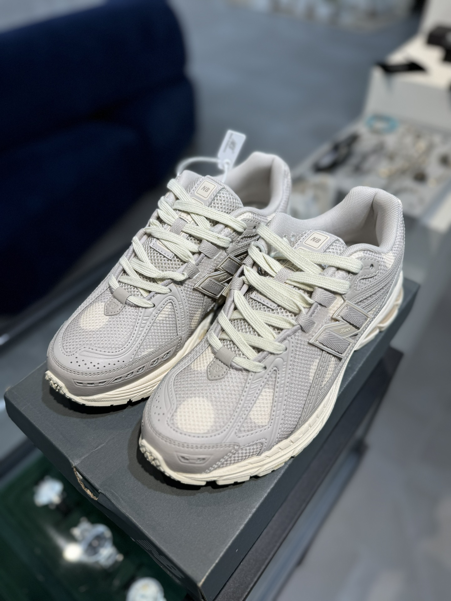 New Balance Sneakers-358