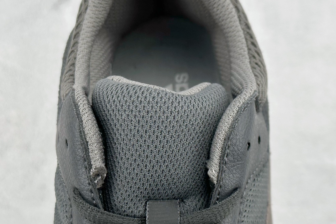 Adidas Sneakers-114
