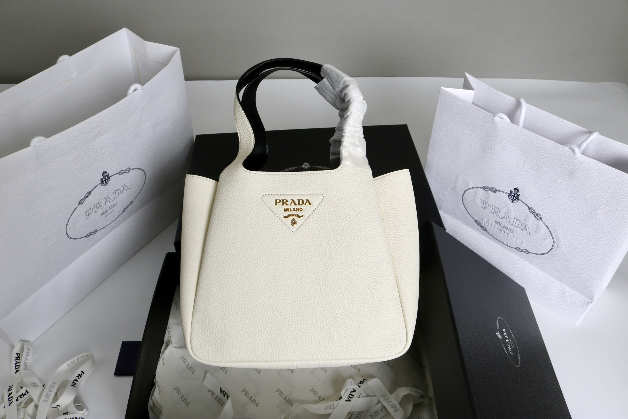 Prada bag-85