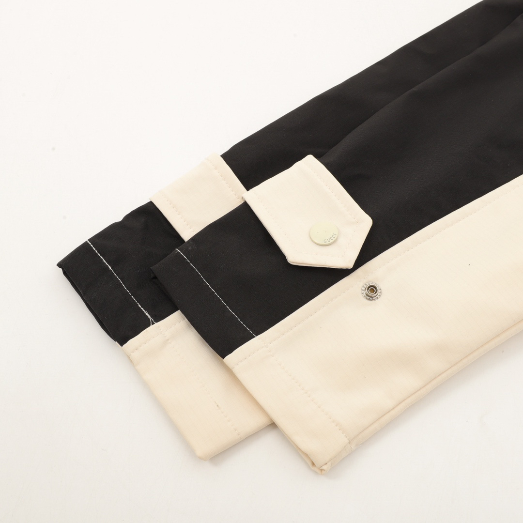 Gucci Clothing-313