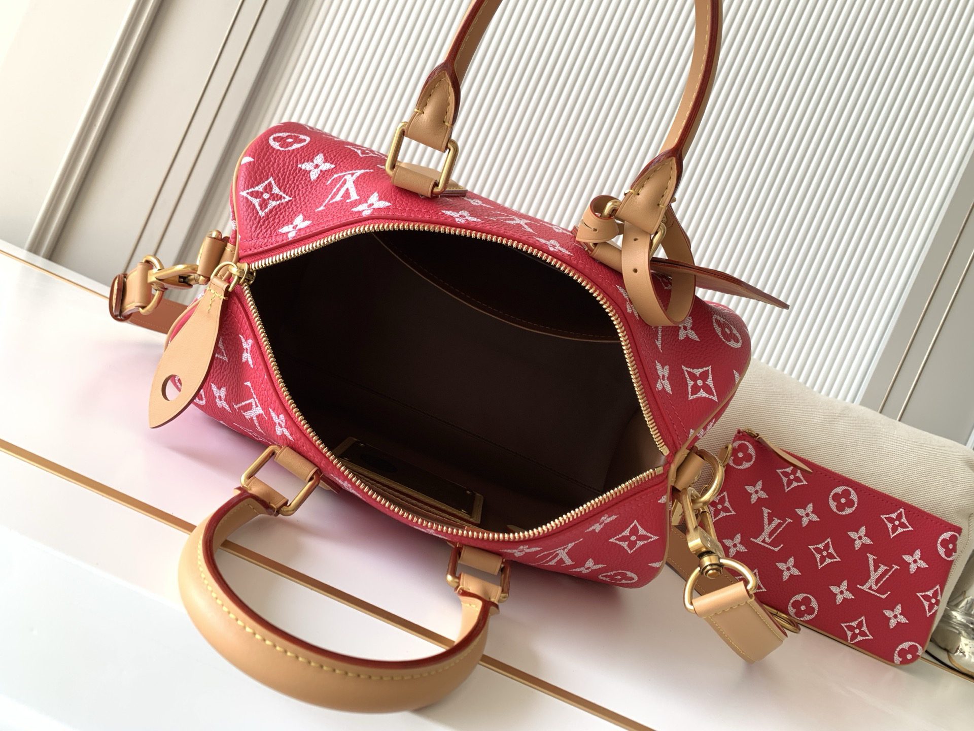 Louis Vuitton bag-152