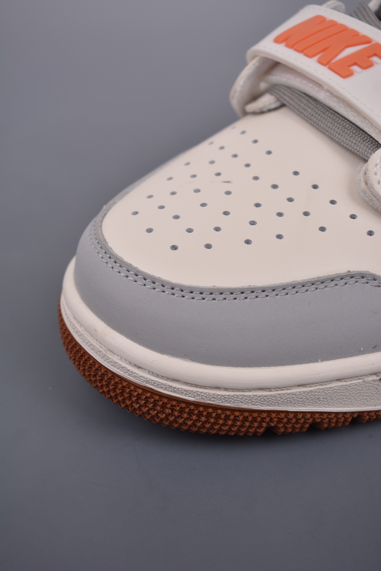 Nike Sneakers-325