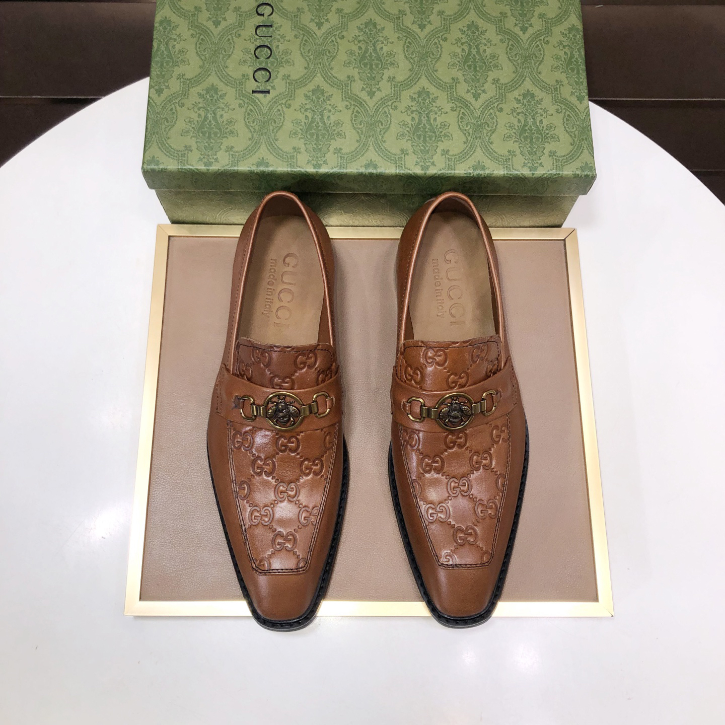 Gucci Sneakers-174