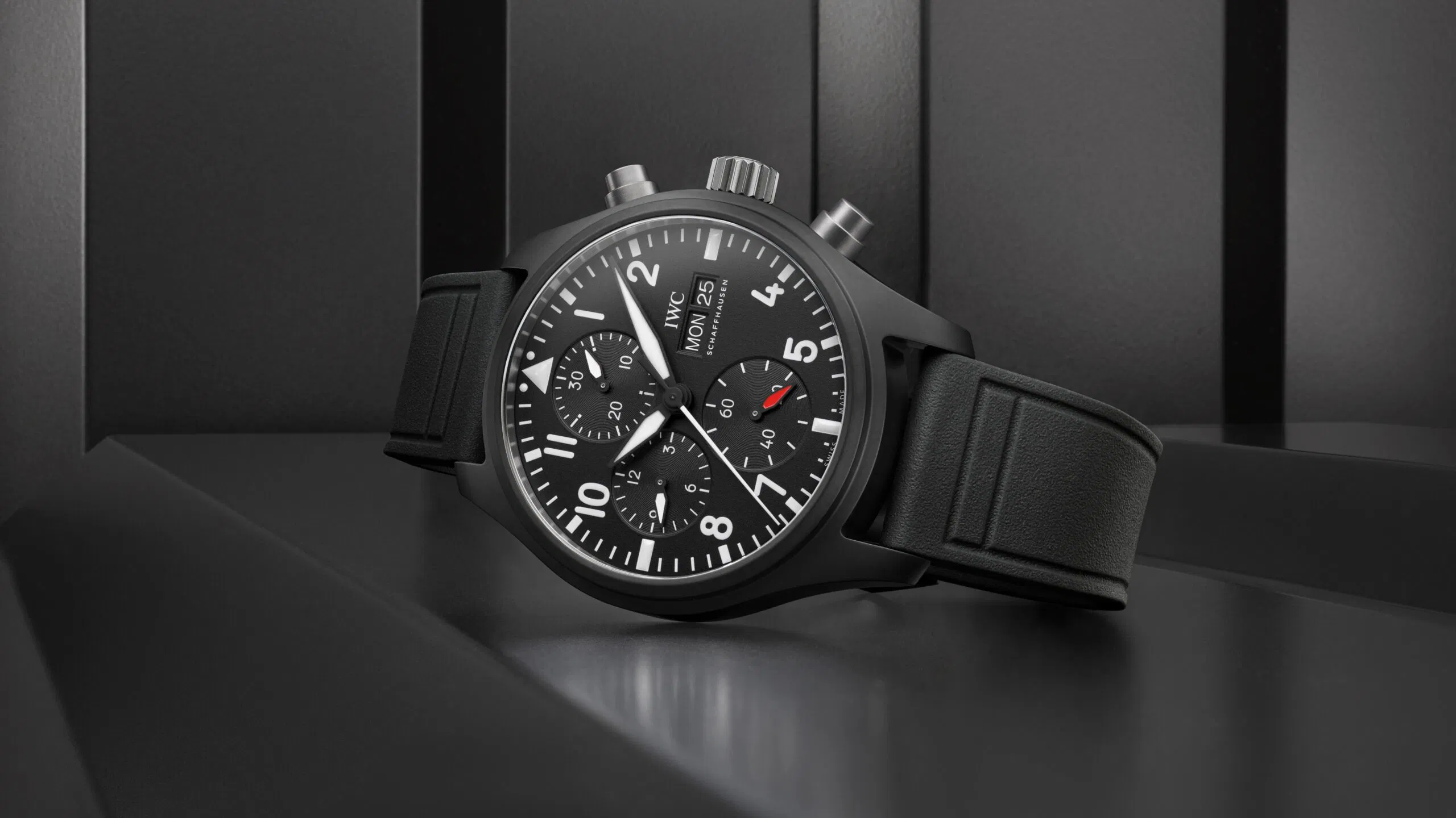 Schaffhausen Pilots watch chronograph 41 top gun iw389401 2