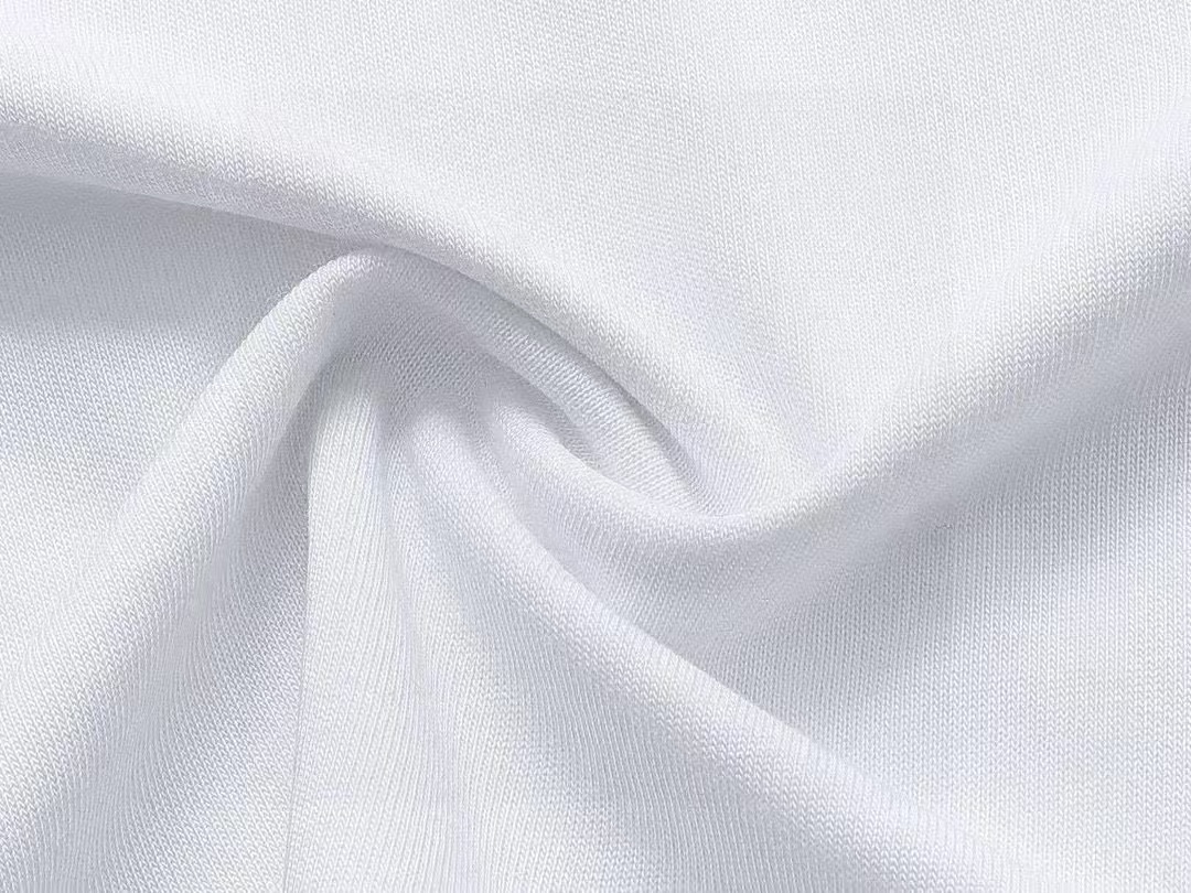 Gucci clothing-94