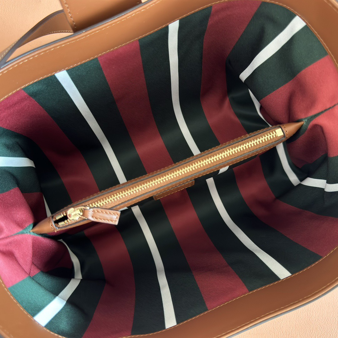 Gucci new bag-214