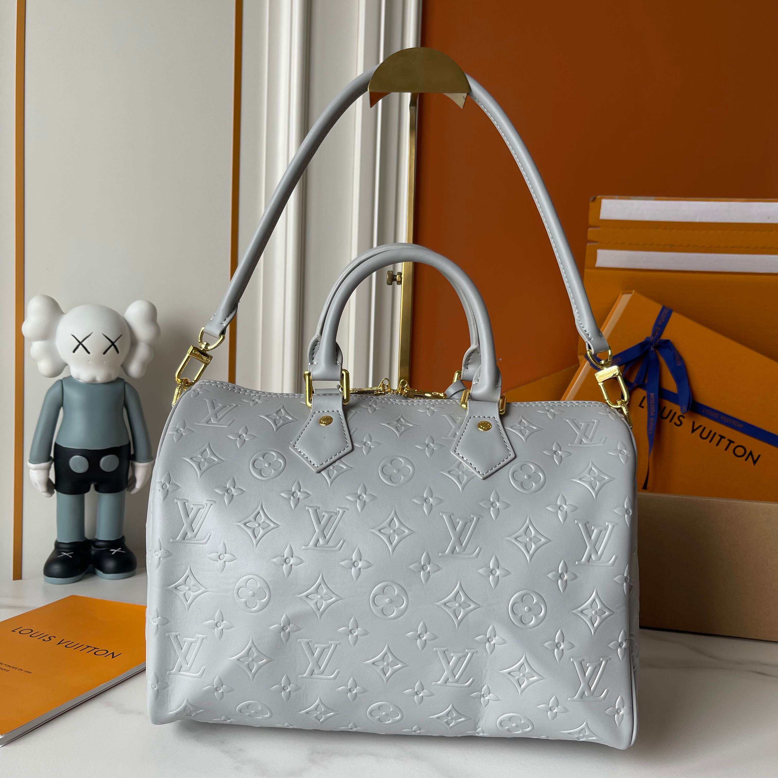 Louis Vuitton bag-128
